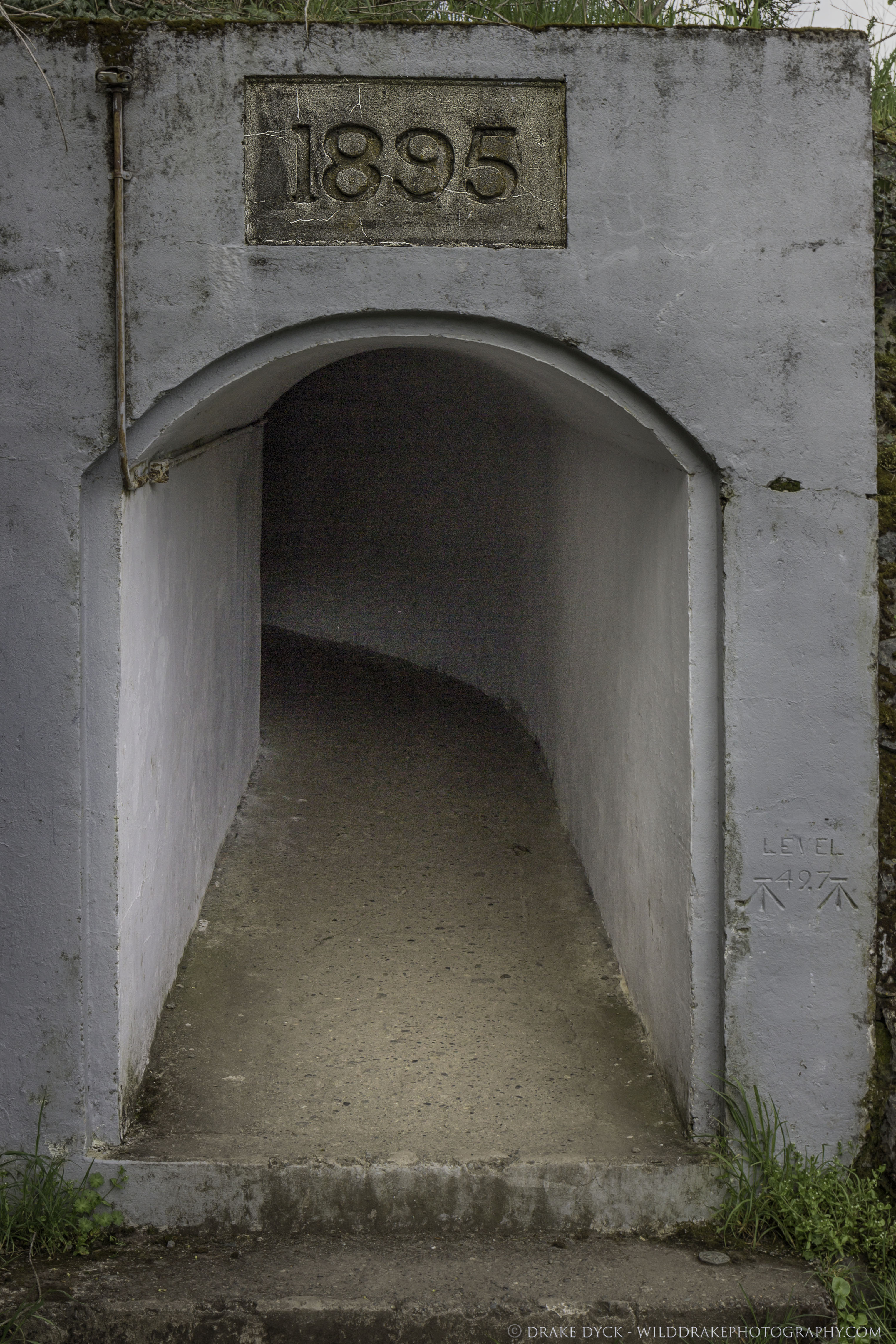 a small tunnel built in 1895